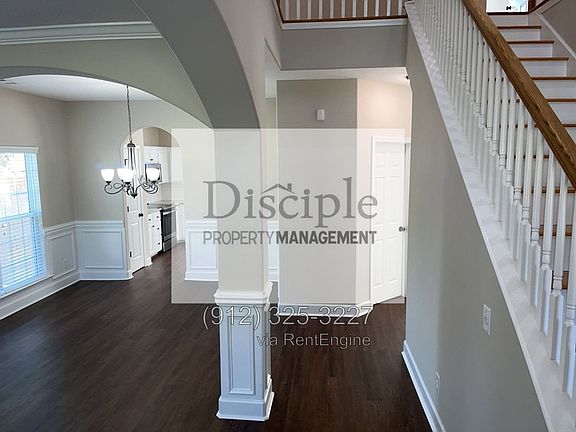 5th image of 7 Exchange St