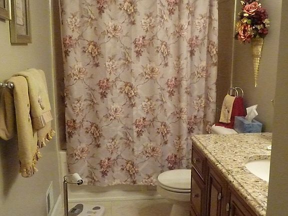 5th image of 23 Weston Ln