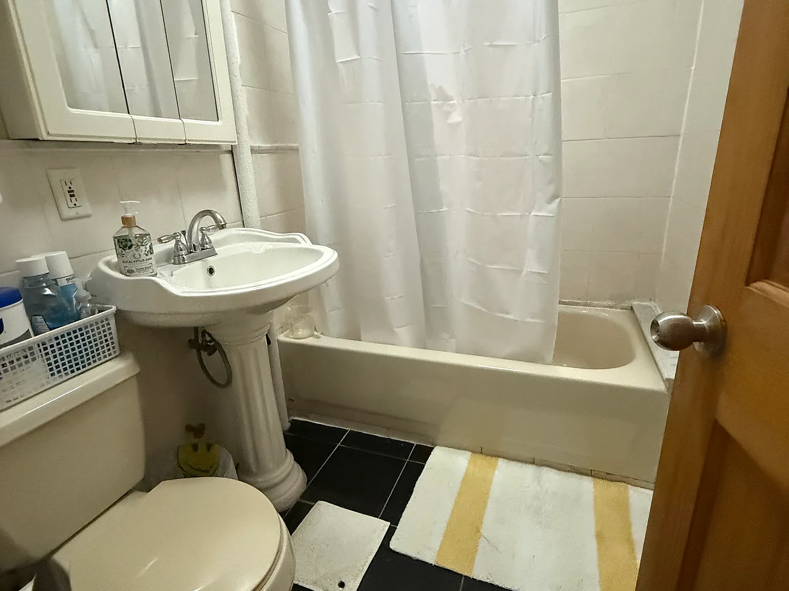 1 bed, 650 sqft, $1,750 — Photo 4