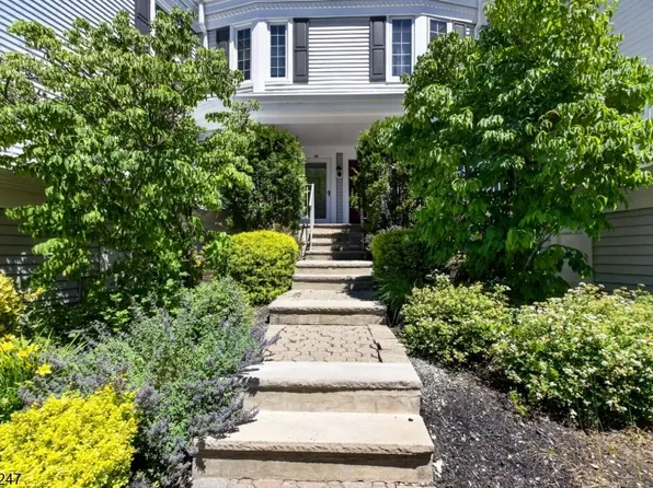 118 Terrace Dr, Chatham Twp., NJ 07928