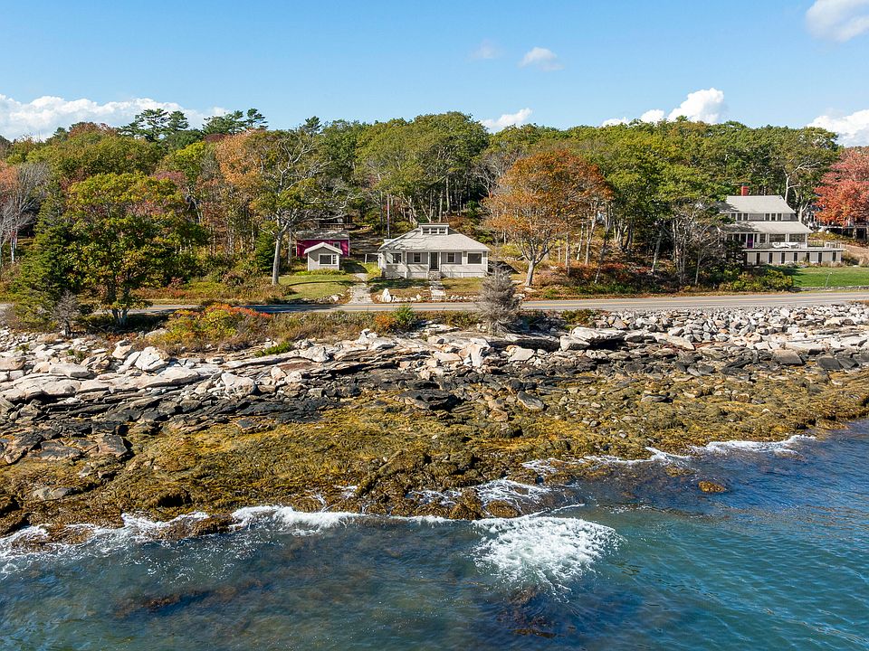 1st image of 370 Maine 32