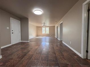 1597 Drouillard Rd #2, Windsor, ON N8Y2S1