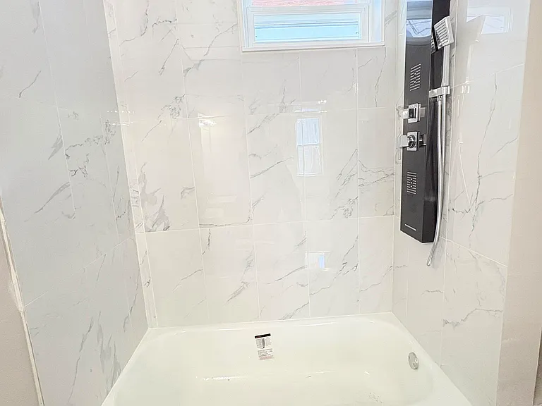 622 Church St — Photo 17