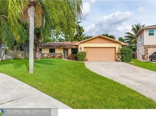 4535 SW 28th Way, Fort Lauderdale, FL 33312
