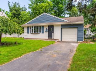 131 Oakmoor Ave, South Plainfield, NJ 07080