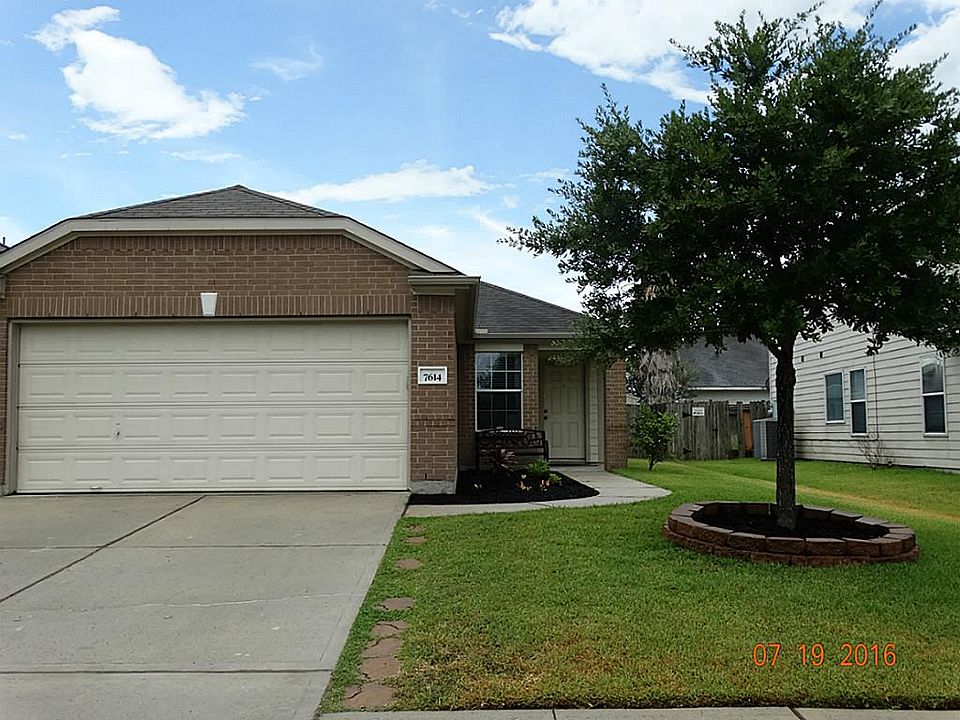 1st image of 7614 Fox Knoll Ln