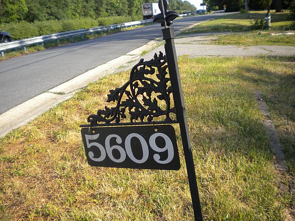 3rd image of 5609 Sachem Dr