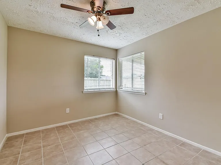 9503 Bent Spur Ln — Photo 19
