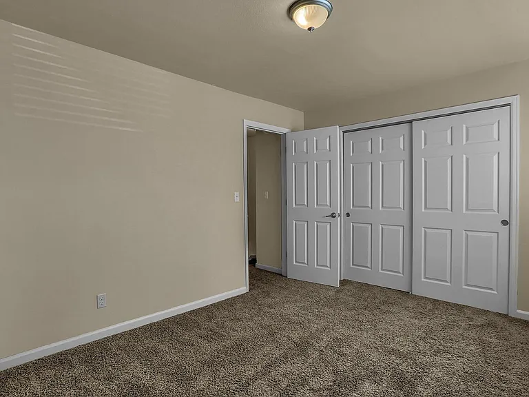 2488 Washo Cir — Photo 23
