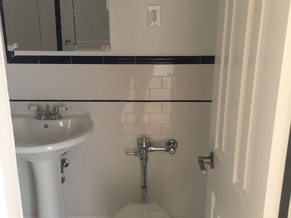 2nd image of 37-7 147th Street # Fl 3