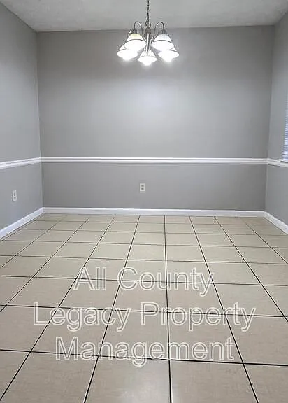 3087 Parkside Ct — Photo 4