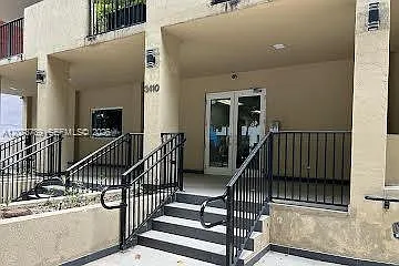 3410 Coral Way #901