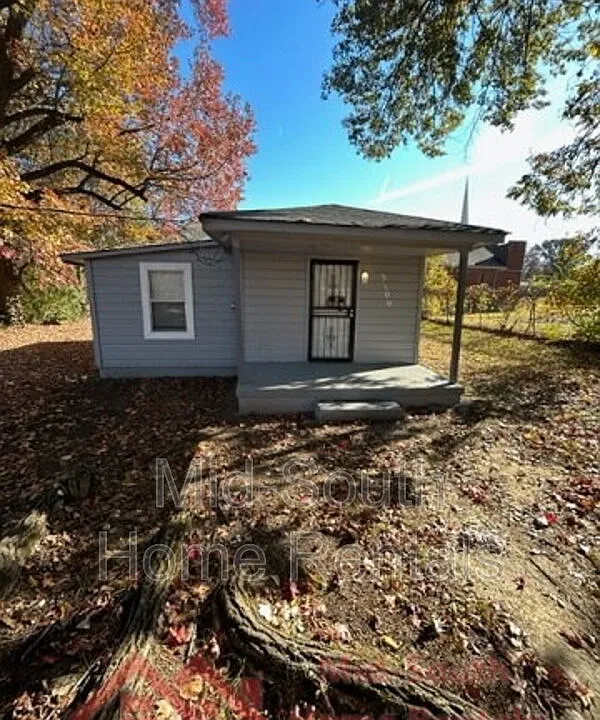 3100 Travis Rd