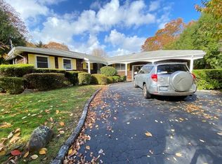 23 Hardwick Dr, South Huntington, NY 11746