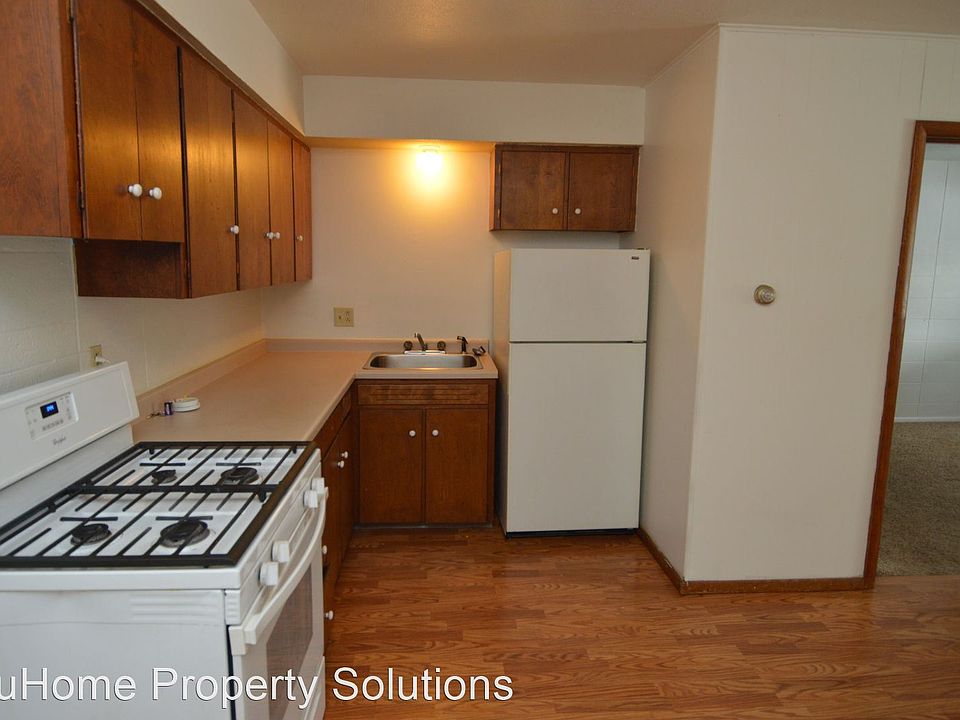 1st image of 2220 12th Ave N #209