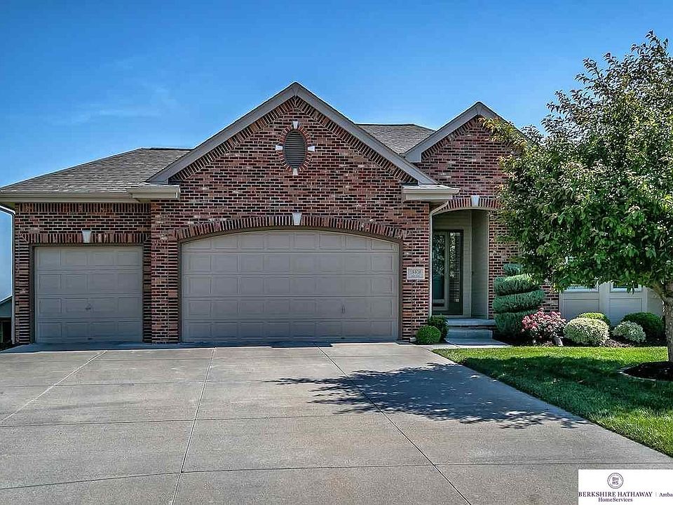 1st image of 18408 Izard Cir