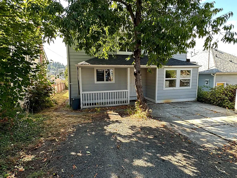 122 Olympic Ave — Photo 7