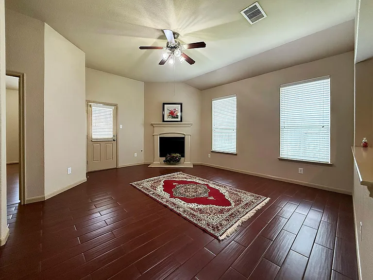 24510 Avellino Ct — Photo 14