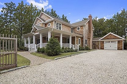 1st image of 8 Wood Lot Ln