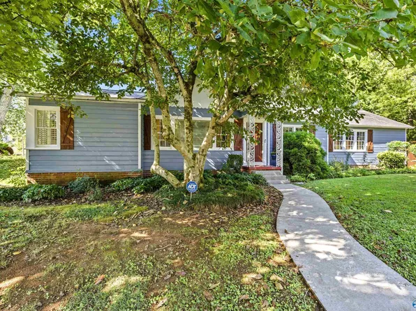 300 16th St NW, Fort Payne, AL 35967