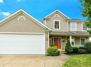5216 Monroe Sq E, Barberton, OH 44203