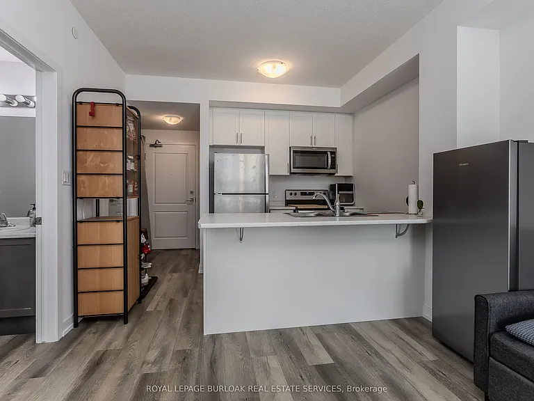 470 Dundas St E #317 — Photo 12