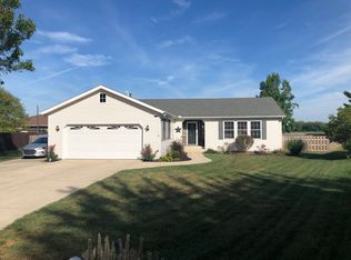 7 Western Ave, Jamestown, OH 45335