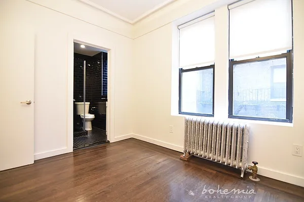 Rented by Bohemia Realty Group | media 30