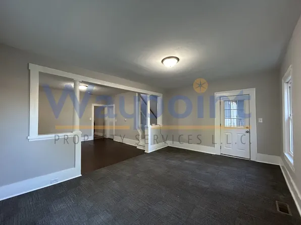 940 Pleasant St #1, Belding, MI 48809