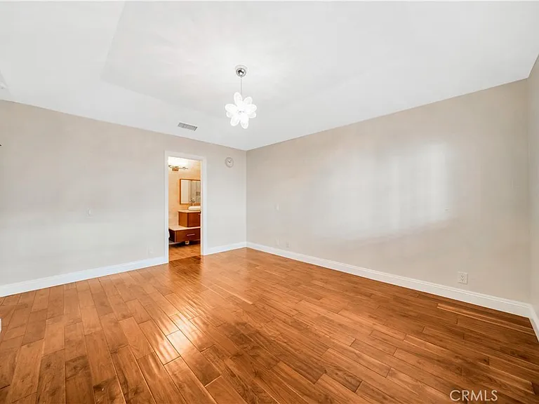 24692 Julie Ave — Photo 20