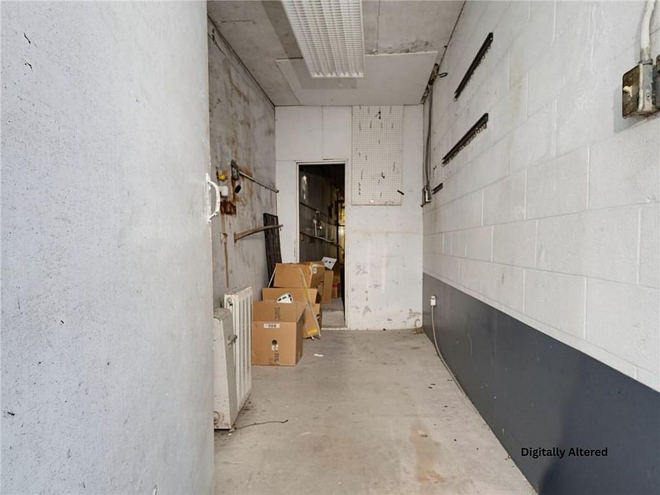 25th image of 19485 Dottie Ln