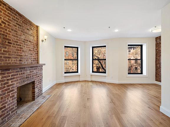 5th image of 206 Prospect Pl #3