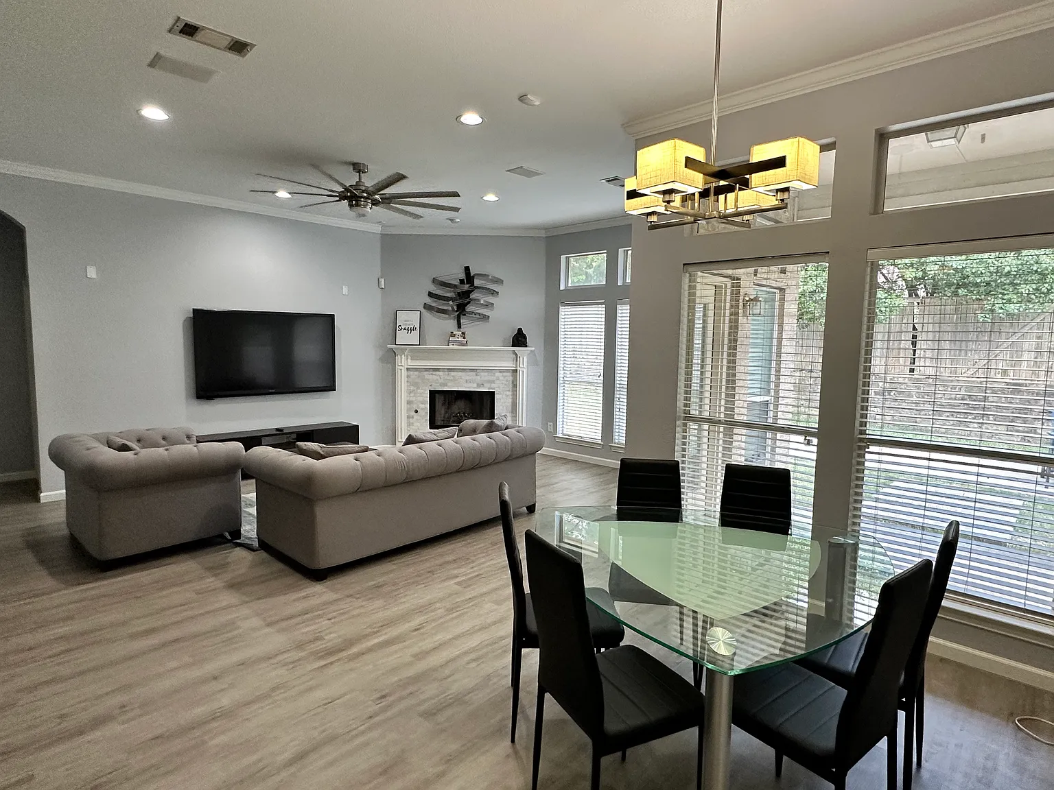 5 bed, 2264 sqft, $6,000 — Photo 3