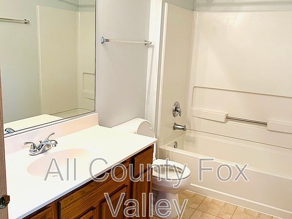 4th image of 2109 Silverstone Dr