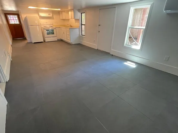 822 Tupper St, Santa Rosa, CA 95404