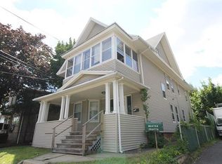 2393-2395 E Main St, Bridgeport, CT 06610