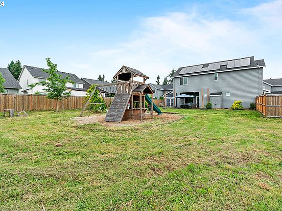 2nd image of 12777 Myrtlewood Way