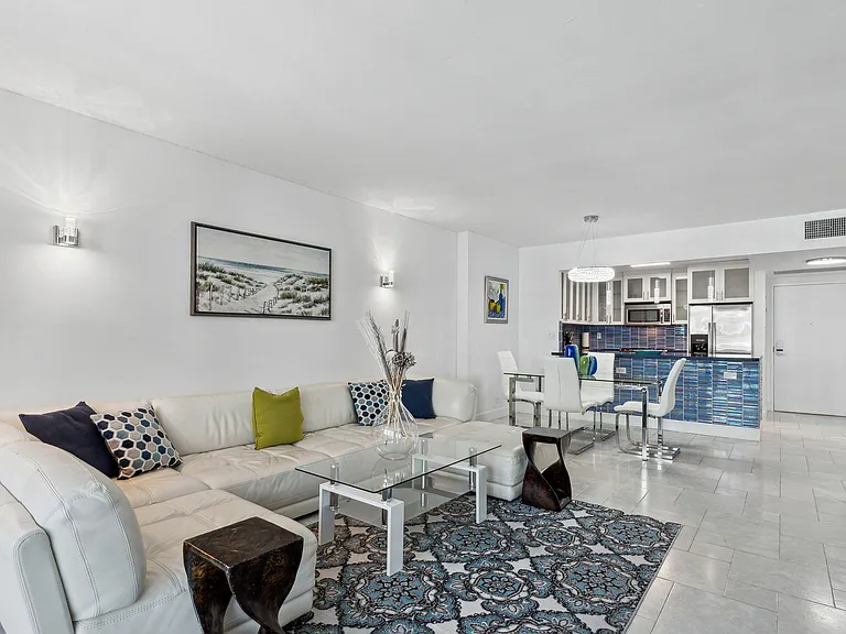2301 Collins Ave #1015 — Photo 82