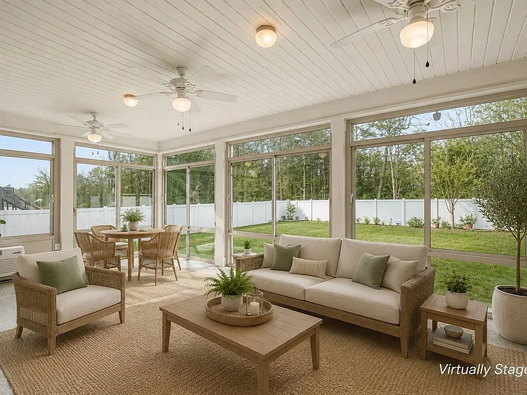2120 Katie Alice Cir — Photo 22