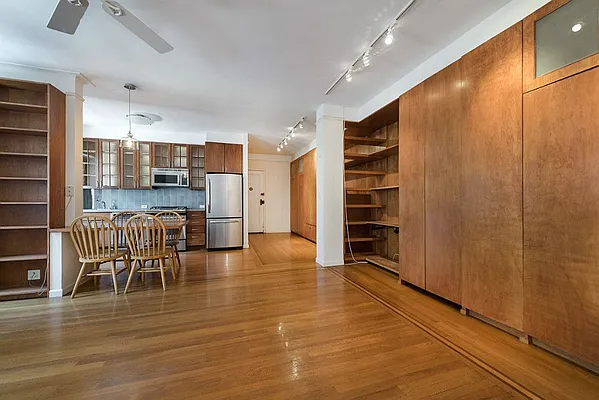 Sold by Level Group | media 8