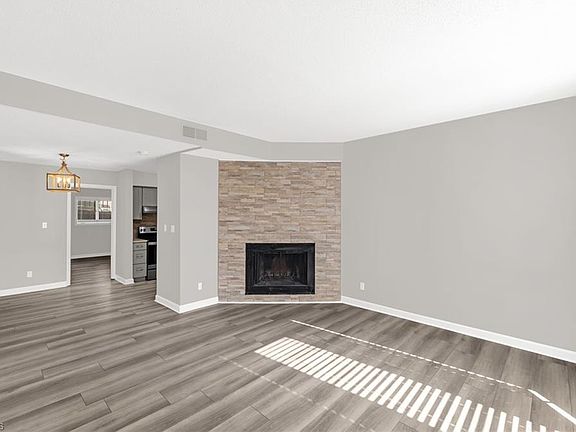 3rd image of 100 Wafco Ln Unit G