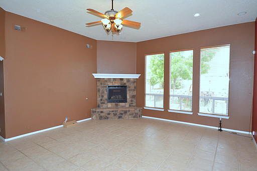4th image of 11015 Manganite Ct NW