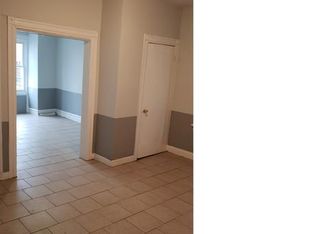 428 S 16th St #1, Newark, NJ 07103