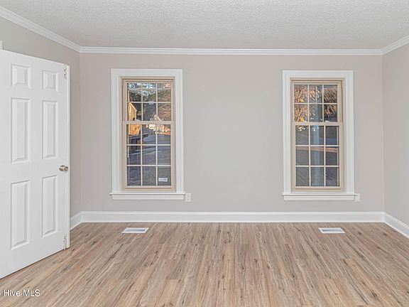 4th image of 203 Avalon Lane