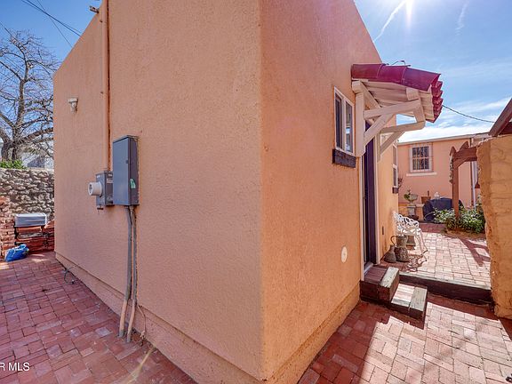 5th image of 1101 E Robinson Ave #B