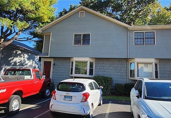 2nd image of 375 Glendale Ave Unit D7