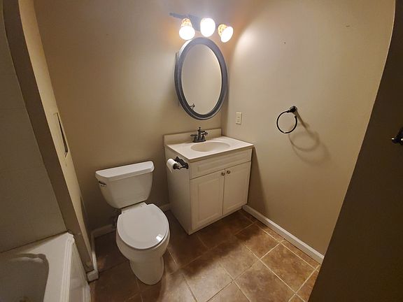 5th image of 5745 Dalton Dr