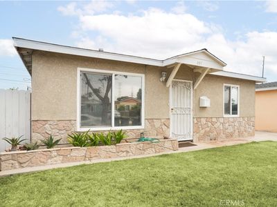 857 E Lincoln St, Carson, CA, 90745