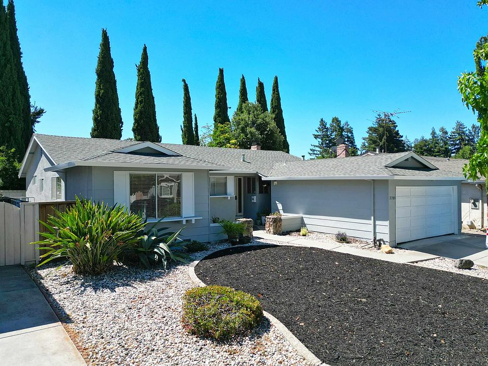 1st image of 2780 Guildhall Dr