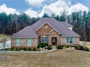 265 S San Agustin Dr, Mooresville, NC 28117